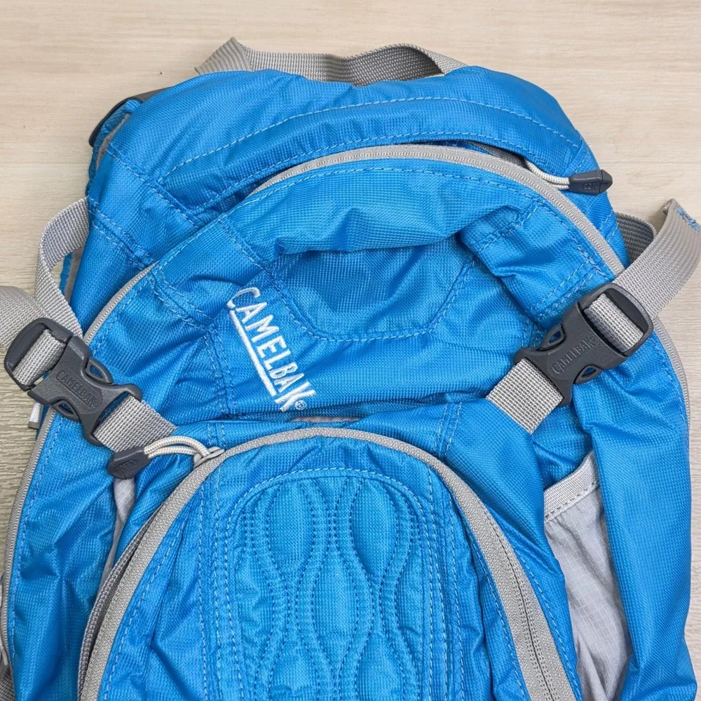 Camelbak luxe blue